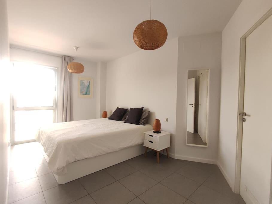 El Medano Beachfront Triplex Penthouse With Pool, Rooftop, Sea View Zewnętrze zdjęcie
